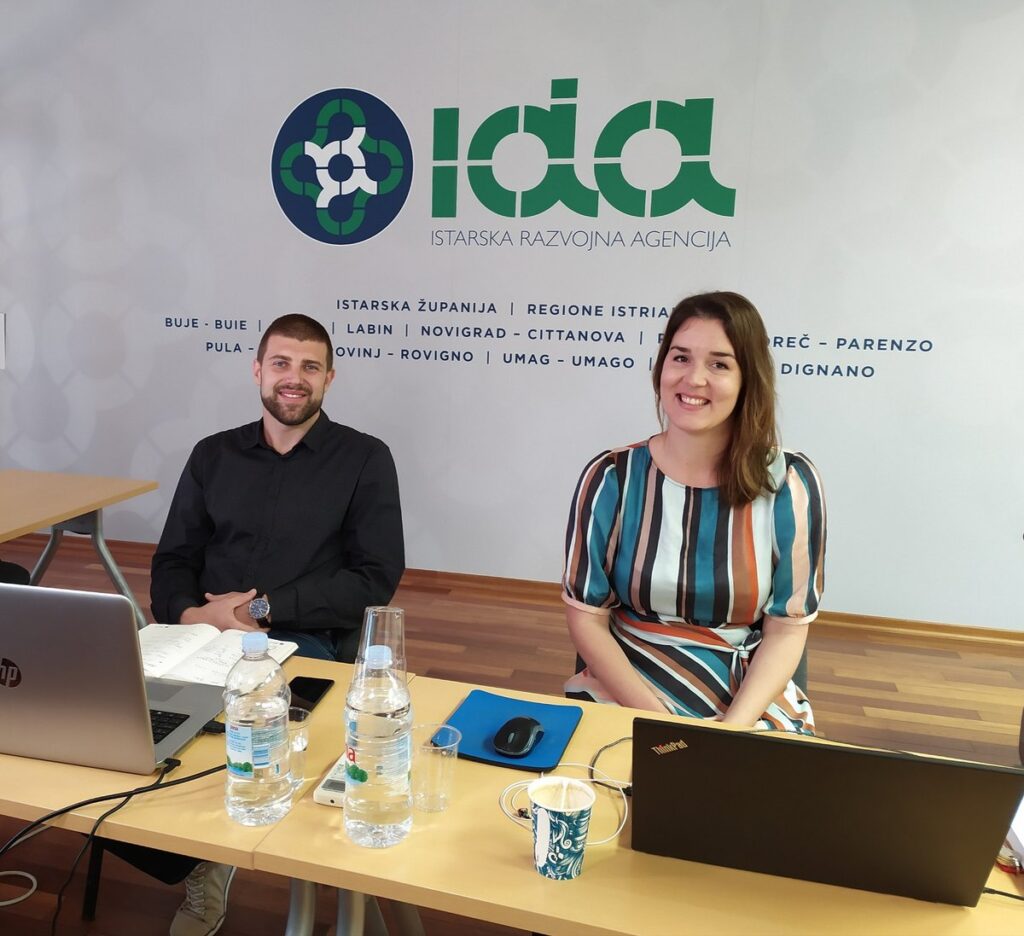 VIŠE OD 100 PODUZETNIKA I OBRTNIKA POPRATILO PRVI ONLINE WEBINAR U ORGANIZACIJI IDA-E NA TEMU DIGITALNOG MARKETINGA