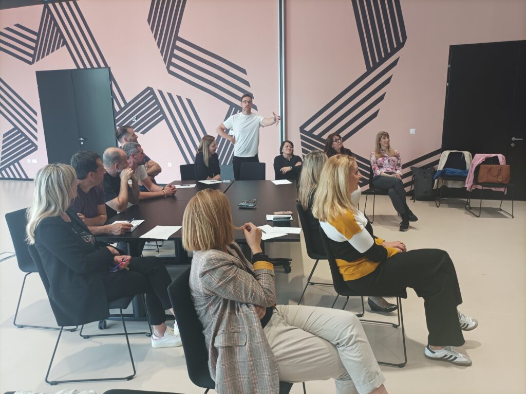 Poduzetnici upravljali tremom, glasom i govorom u Coworking centru Pula