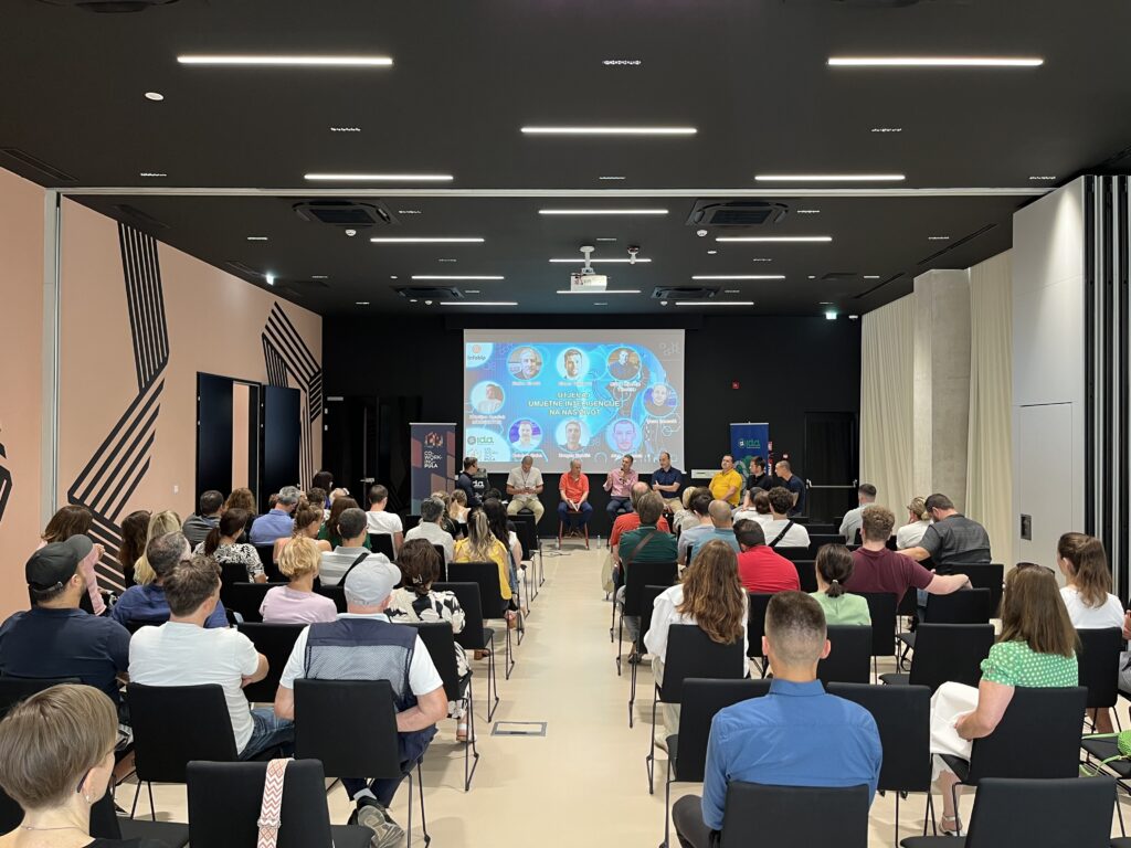 Održano predavanje i panel rasprava na temu AI-ja